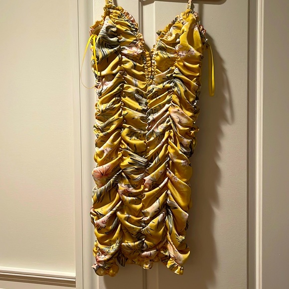 Yellow Floral Print Rouched Mini Dress - RUBY AND JENNA - NWT - Picture 1 of 6